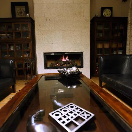 La Senda De Enebros Country house *