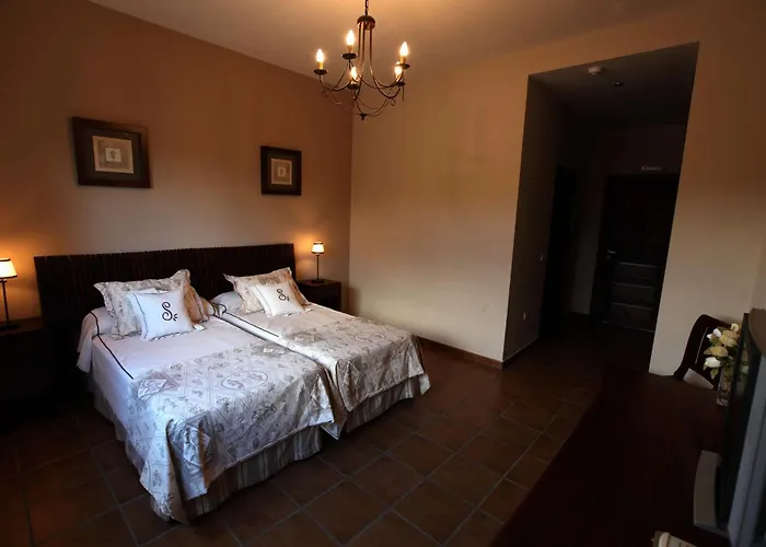 컨트리하우스 La Senda De Los Enebros Higuera de las Dueñas