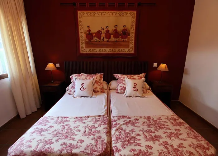 La Senda De Los Enebros * Higuera de las Dueñas